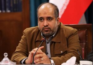 خضریان: نباید به بهانه مشکلات ارزی، دپوی کالا را توجیه کرد