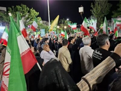 خیابانهای تویسرکان صحنه نمایشِ «ایستادگی»