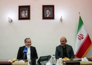 دیدار رئیس سازمان صداوسیما با عراقچی