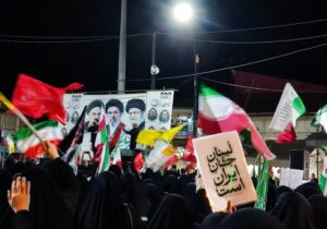 زاهدانی‌ها همچنان سنگر خیابان را حفظ کرده اند