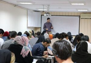 زمان امتحانات دانشگاه آزاد تغییر کرد