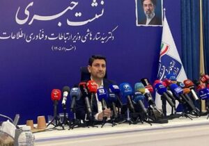 ستار هاشمی: چشمانداز رفع فیلترینگ با ستاد عارف روشن است / چه زمان اینترنت به شرایط پیش از دیماه بازمیگردد؟