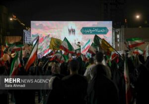طنین وحدت در اقبالیه؛ نودودومین شب حضور مردمی رقم خورد