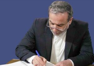 عراقچی: کودکان میناب تاریخ‌نگار زخمی شدند که بر پیکر انسانیت وارد شد