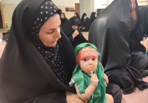 همایش شیرخوارگان در مهدیه سنندج؛ نذر مادران برای تربیت سربازان حسینی