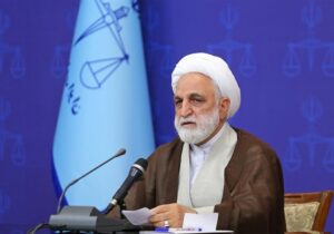 هیچ اختلاف‌نظری بین مسئولان در مقاومت مقابل دشمن وجود ندارد