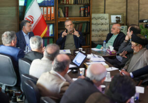 پزشکیان: حکمرانی سلامت از درمان‌محوری به سلامت جامعه‌محور تغییر کند