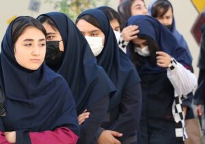 چرا مدارس مهارتهای زندگی را به دختران آموزش نمیدهند؟