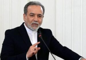 گفت‌وگوی مهم عراقچی با همتای عمانی/  آخرین تحولات منطقه‌ای مورد بحث قرار گرفت