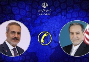 گفتگوی تلفنی وزرای امور خارجه ایران و ترکیه
