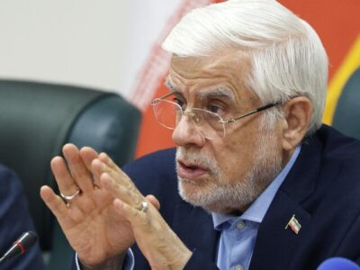 اختلافات داخلی دولت را به افکار عمومی بکشانید، عزل خواهید شد