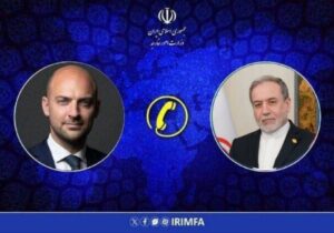 اعتراض عراقچی به رفتار نامتعارف دو دیپلمات‌ فرانسوی در تهران