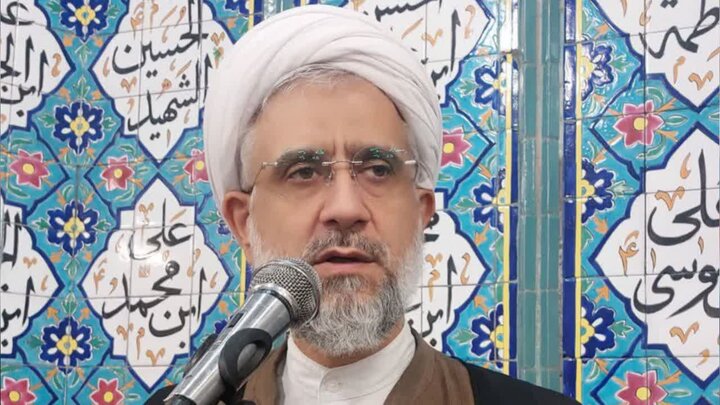 امامان جمعه البرز: به آمریکا اعتماد نکنید