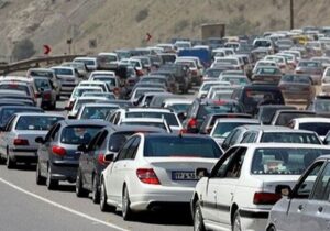 ترافیک سنگین در چالوس، هراز و آزادراه قزوین ــ کرج| باران و مه‌ در محورهای شمالی