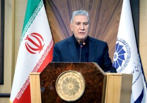 حسن‌زاده: فعالان اقتصادی مسیر توسعه و اقتدار ایران را ادامه می‌دهند