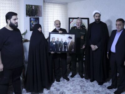 دیدار سردار صفوی با خانواده سرلشکر شهید حاجیزاده