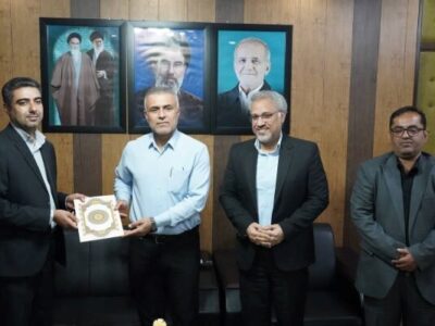 فرماندار گناوه: تغییر و جابه‌جایی مدیران زمینه‌ساز پیشرفت است