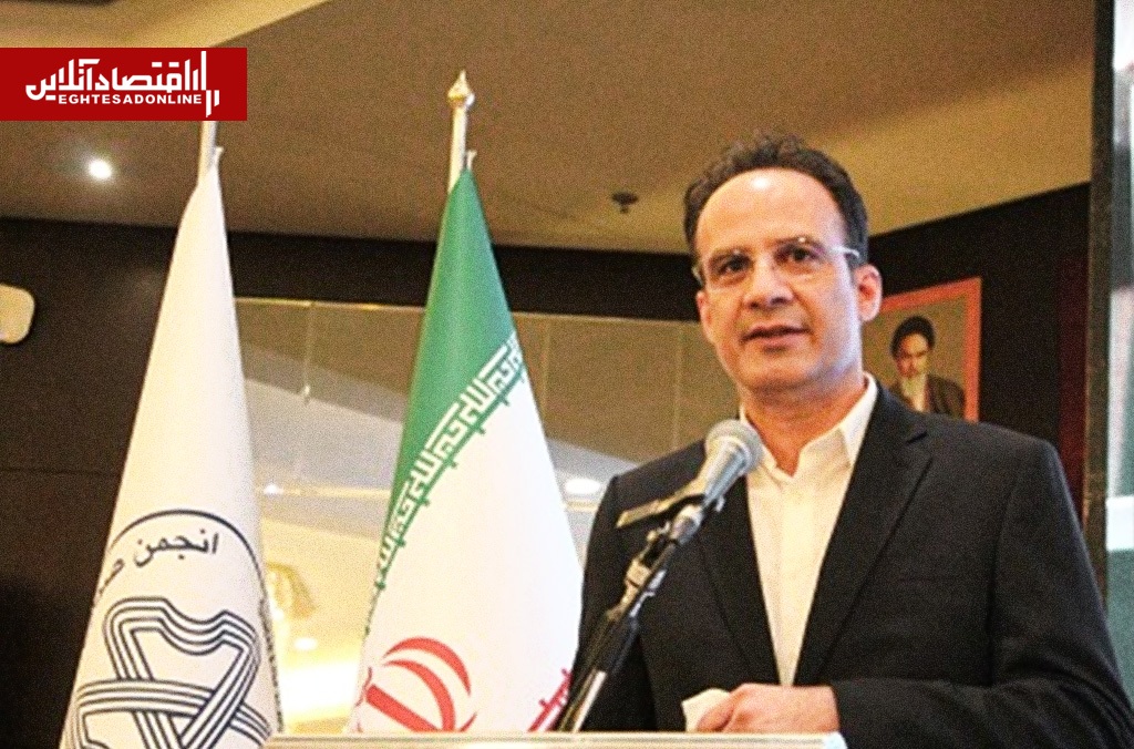 معافیتهایی که تولید ملی را به خاک سیاه مینشاند | قانون تهلنجی یا پوشش رسمی برای قاچاق؟ معافیتهایی که تولید ملی را به خاک سیاه مینشاند | قانون تهلنجی یا پوشش رسمی برای قاچاق؟