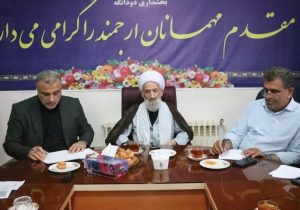 آیت الله لائینی: اراضی مولد روستاها نباید قربانی ساختوساز شود