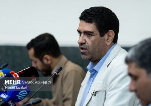 احیای وزارت بازرگانی برای رفع مشکلات اصناف و فعالان اقتصادی ضروری است