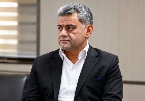 بلاتکلیفی نرخنامه تاکسی سرویسهای اهواز پس از گذشت ۶ ماه از سال