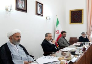 دیدار هیئت رئیسه مجمع استانهای شرق کشور با عراقچی
