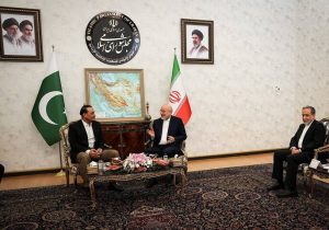 پاکستان در میانه آتش؛ مأموریت «مُنیر» برای مهار بحران تهران و واشنگتن