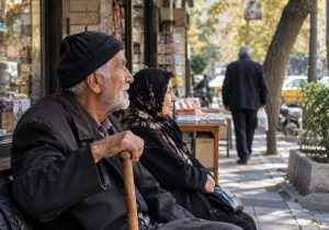 ایران در آستانه سالمندی شتابان؛ ۳۱ درصد جمعیت تا ۱۴۳۰ سالمند میشوند