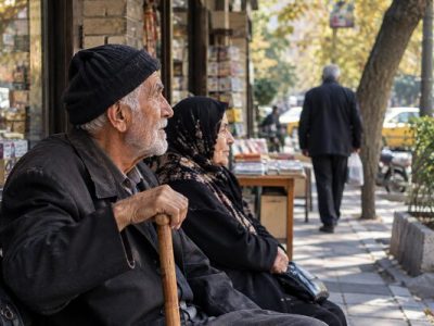 ایران در آستانه سالمندی شتابان؛ ۳۱ درصد جمعیت تا ۱۴۳۰ سالمند میشوند