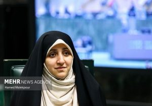 بهروزآذر: تاب‌آوری کشور بدون نقش‌آفرینی زنان ممکن نیست