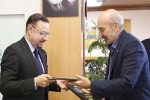 تمدید تفاهم نامه همکاری بین دانشگاه تهران و دانشگاه مستنصریه بغداد