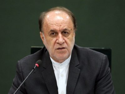 دولت نسبت به پرداخت طلب ۶۵ درصدی گندم کاران اقدام کند