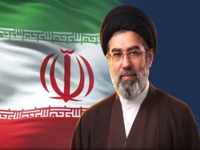رهبر انقلاب: حضور پرشور مردم در خیابانها دشمن را در هراس فرو برده است