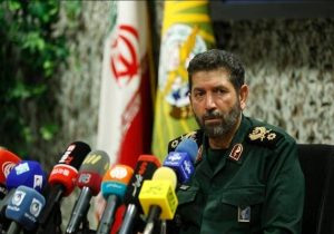 سردار حسن‌زاده: ملت ایران اراده کرده که دشمن را به زانو درآورد