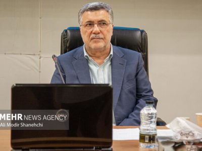 ظفرقندی: بیمهها گرانی دارو را پوشش دهند