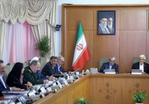 عارف: آمریکا برای مذاکره با ایران به واسطه متوسل میشود