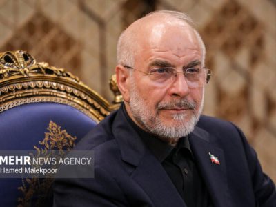 قالیباف: آمریکا برخلاف ظاهرش آسیب‌پذیر و در معرض خطر است