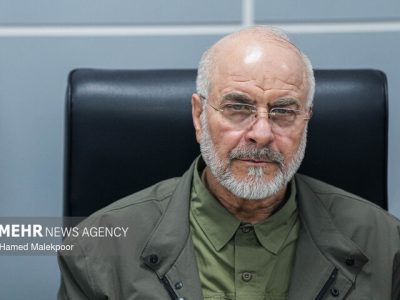 قالیباف: اگر محاصره را تشدید کنند، حتماً پاسخ نظامی می‌دهیم