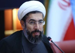 محتوای دروس معارف براساس تحولات روز و جنگهای اخیر بازنگری میشود