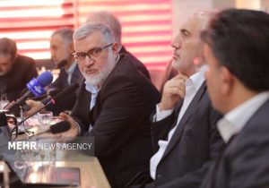 معتمدیان: اولویت تهران، تکمیل پروژه‌های اثرگذار بر زندگی مردم است