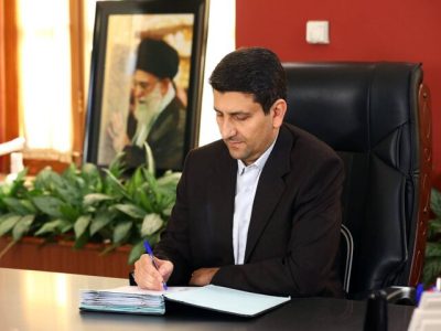 وزیر ارتباطات: جای شهدای دانش آموز میناب در کلاسهای درس خالی است