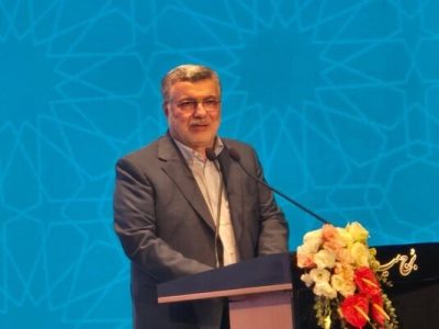 گلایه وزیر بهداشت از تجویز ۱۰۰ عدد آموکسی‌سیلین در نسخه بیمار