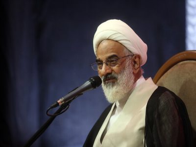 حاجیصادقی: شهدا برای جامعه حیات میآفرینند