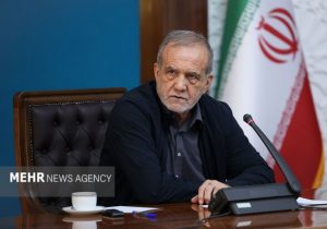 رئیس جمهور: باید پناهگاه و تکیهگاه همه ملت ایران باشیم