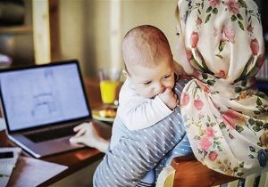 مرخصی زایمان بدون امنیت شغلی؛ قانون حمایت از مادران کجا اجرا نمی‌شود؟