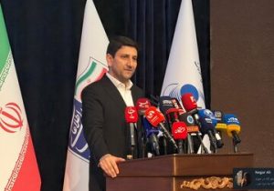 وزیر ارتباطات: اینترنت ماهوارهای در شرایط برابر جایگزین فیبر نوری نمیشود
